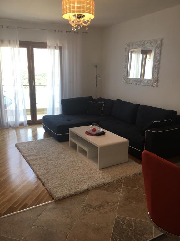Luxury Trend Apartment *